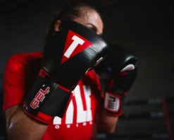 TITLE Boxing Gel Generation Leather Bag Boxing Gloves