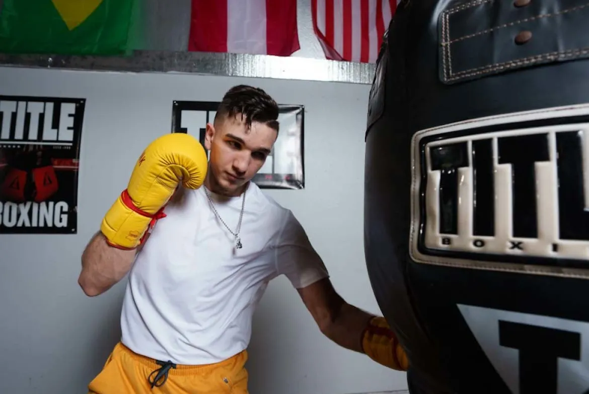 TITLE Boxing Gloves Necklace