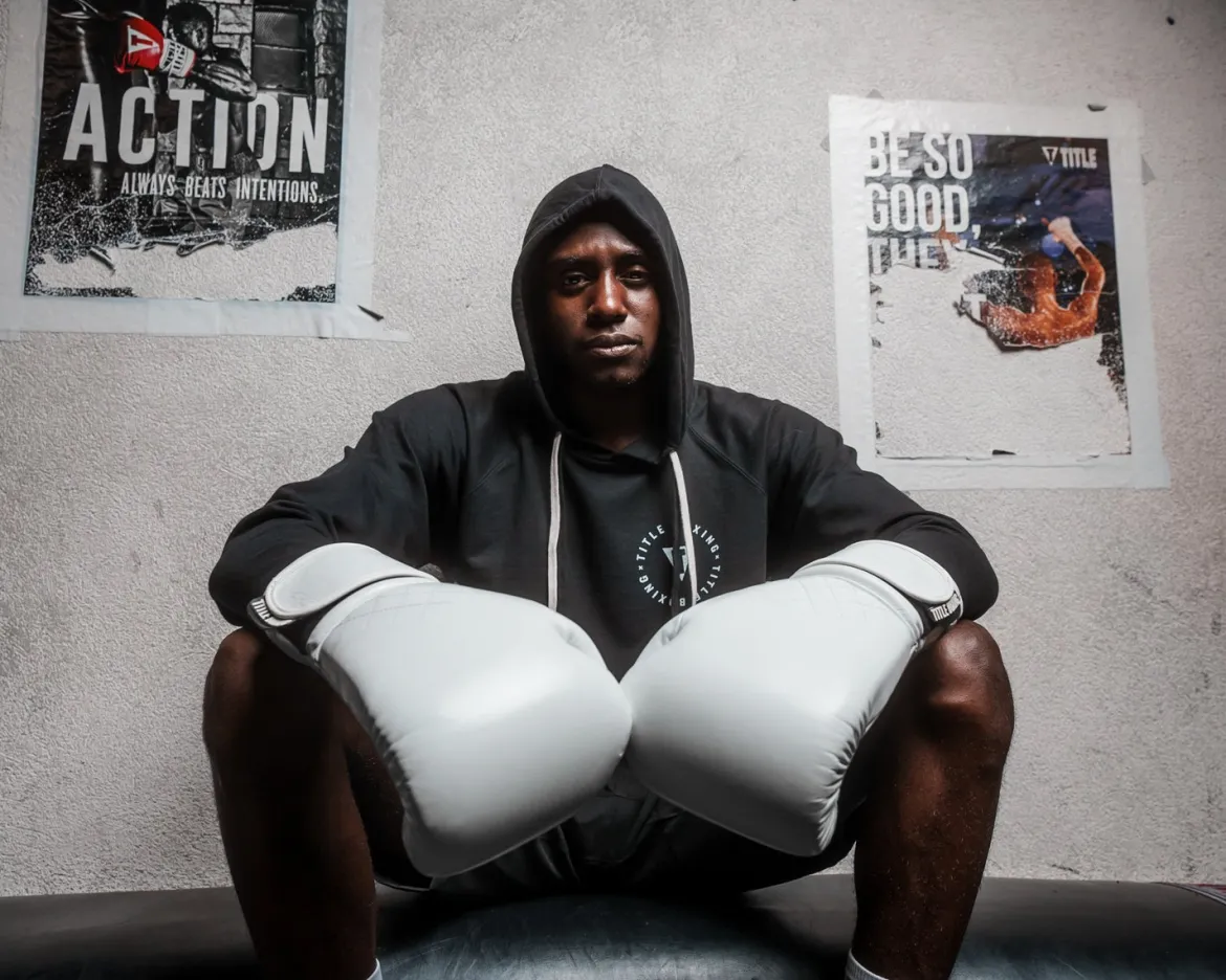 TITLE Boxing KO-Vert Training Boxing Gloves