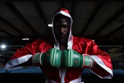 TITLE Boxing Limited Edition Deck The Halls Bag Boxing Gloves