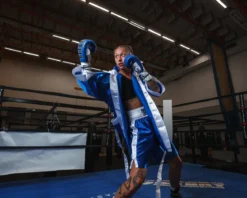 TITLE Boxing Pro Fingertip Robe 2.0