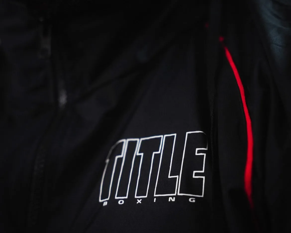 TITLE Boxing Reign Rubberized Sauna Suit