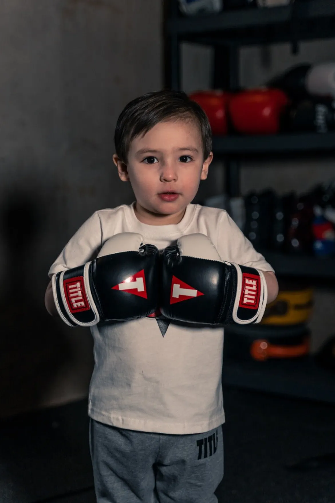TITLE Boxing Youth Bag Boxing Gloves