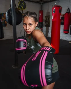 TITLE Classic Speed Boxing Gloves